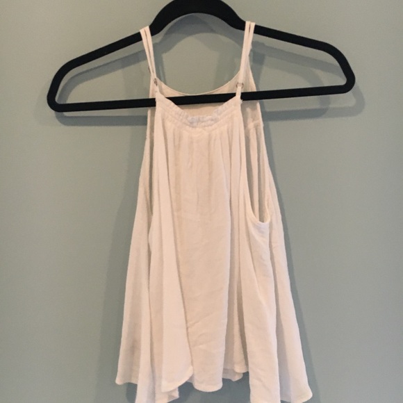 Cute tank from Aeropostale - Picture 2 of 2